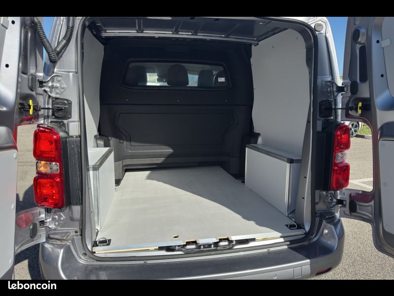 Peugeot Expert CA FIXE M DIESEL 150 CH AUTOMATIQUE (image 9)