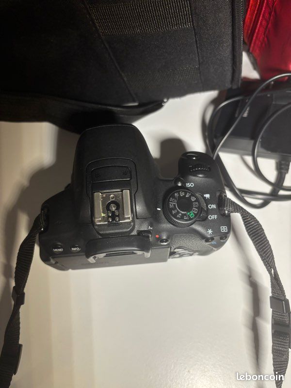 Canon 700D (image 3)