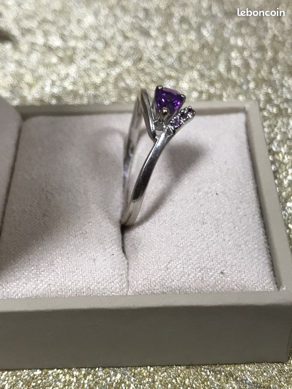 Bague En Or Blanc 18 Carats Avec Améthyste Violette – Taille 54