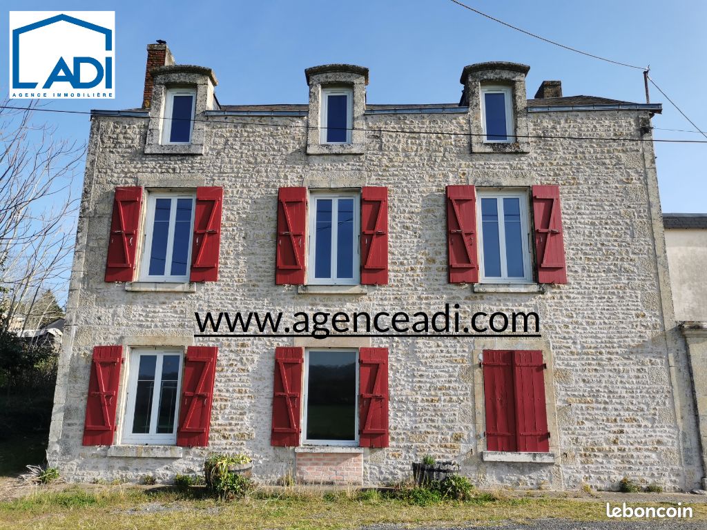 Maison 4 pièces 148 m² - Sainte-Eanne 79800 (image principale 0)