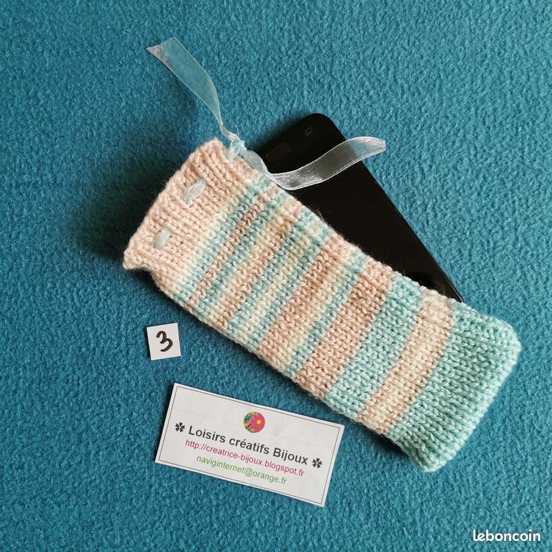 Pochettes étuis en laine tricotés pour téléphone portable (image 5)