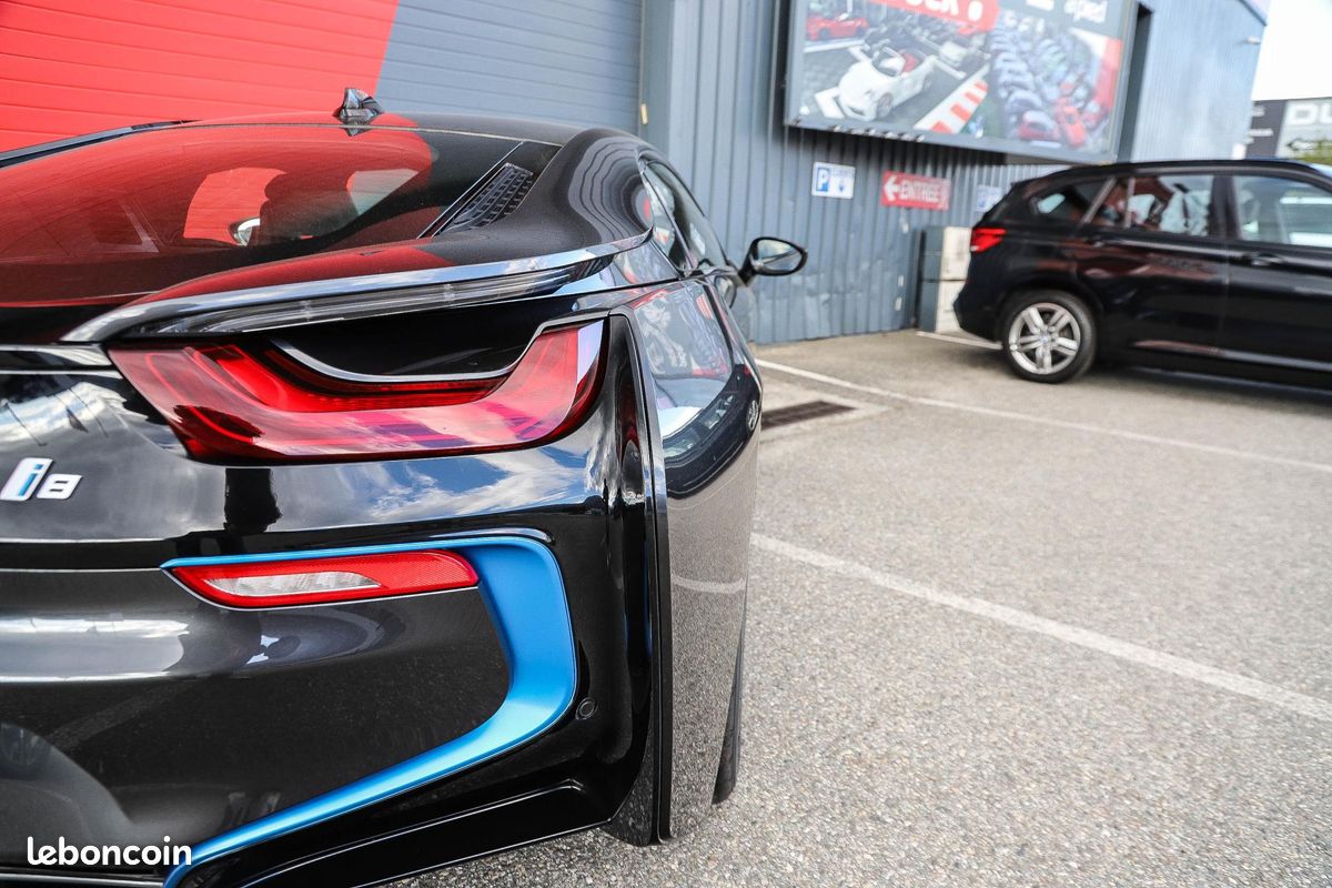Bmw i8 pure impulse bva (image 7)