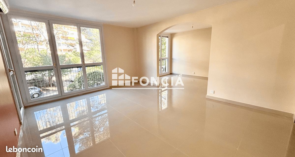 Appartement 4 pièces 77 m² · à Saint-Raphaël · 77 m² · 270 000 €