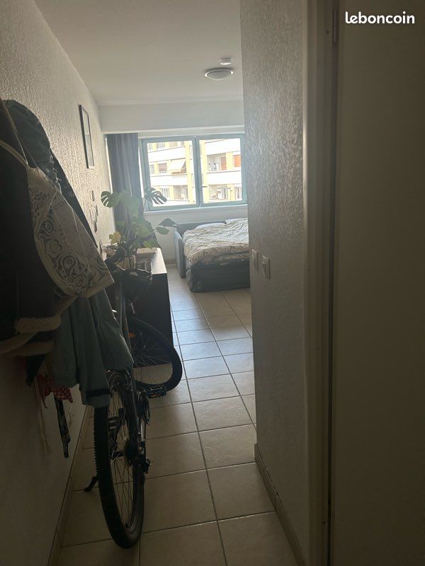 Appartement 1 pièce(s) 24 m²à louer Annemasse