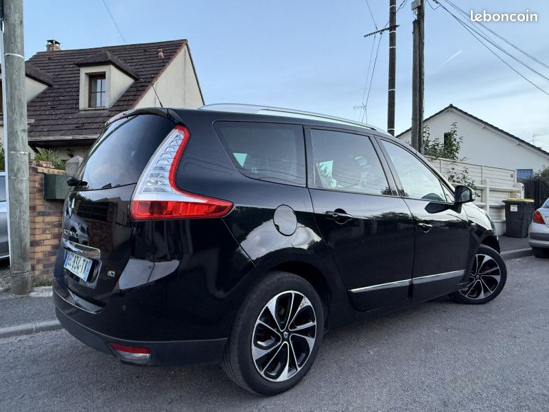Renault GRAND SCENIC III 1.5 DCI 110CH ENERGY BOSE ECO² EURO6 7 PLACES 2015 (image 3)