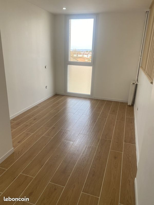 Appartement 2 pièces 34 m² · à Marignane · 34 m² · 850 €/mois