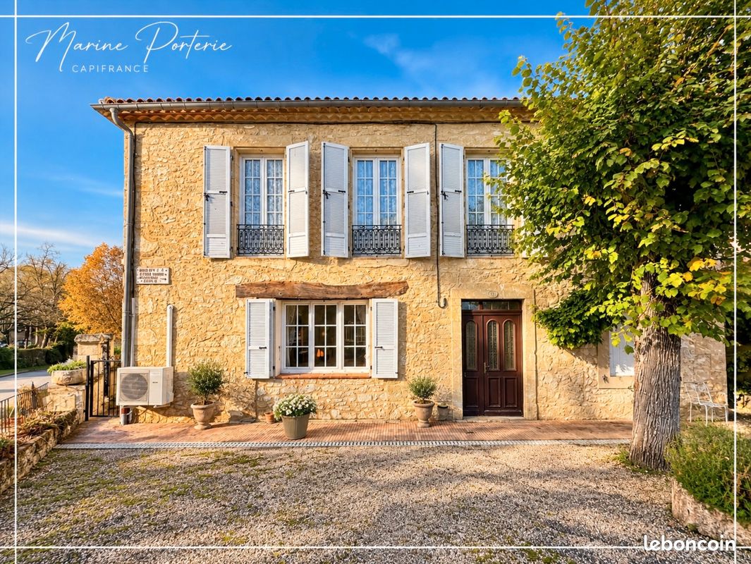 Maison 7 pièces 200 m² · à Lavardens · 200 m² · 165 000 €