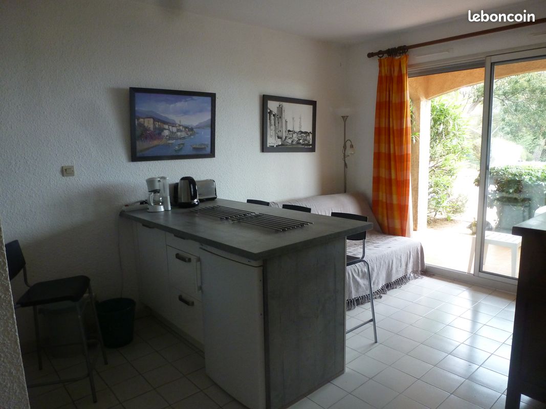 Appartement en rez de chaussée avec terrasse et vue mer (image 2)
