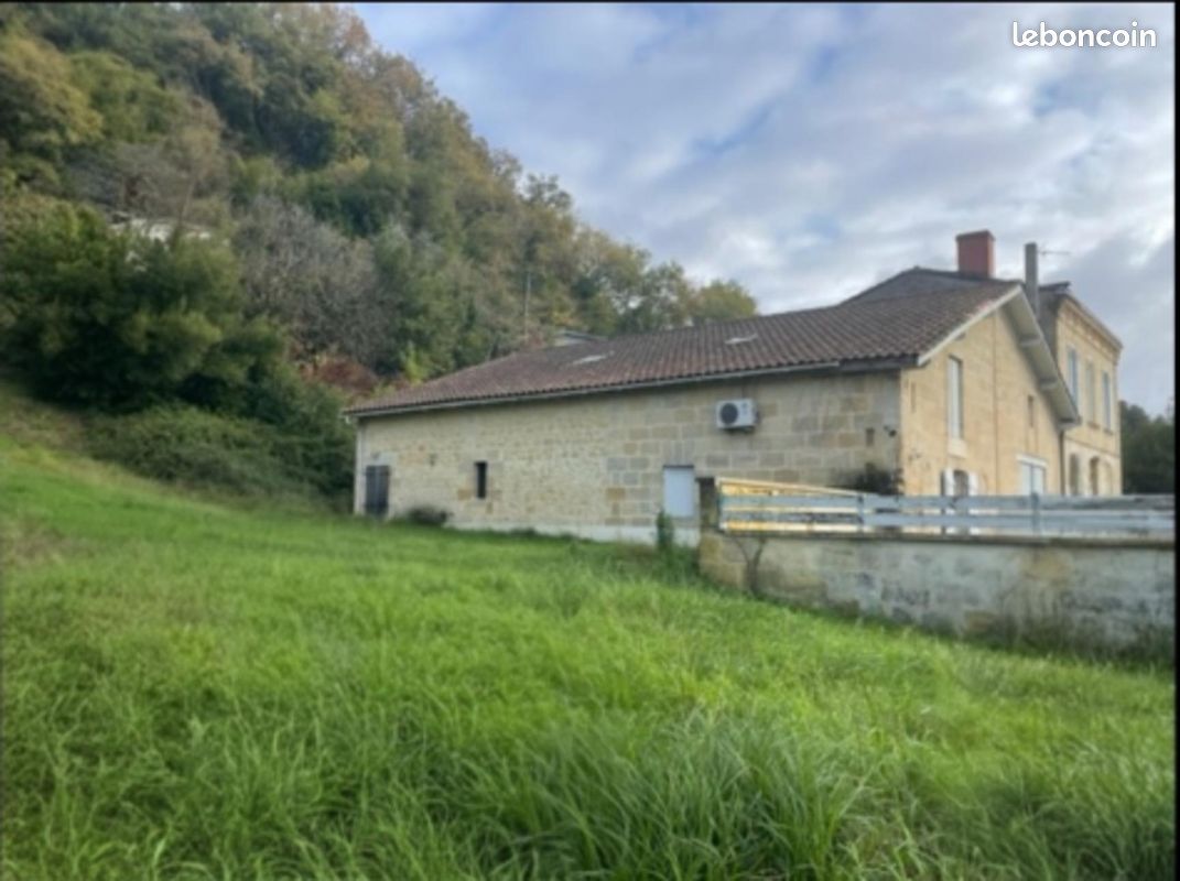 Maison 140 m² · à Langoiran · 140 m² · 126 000 €