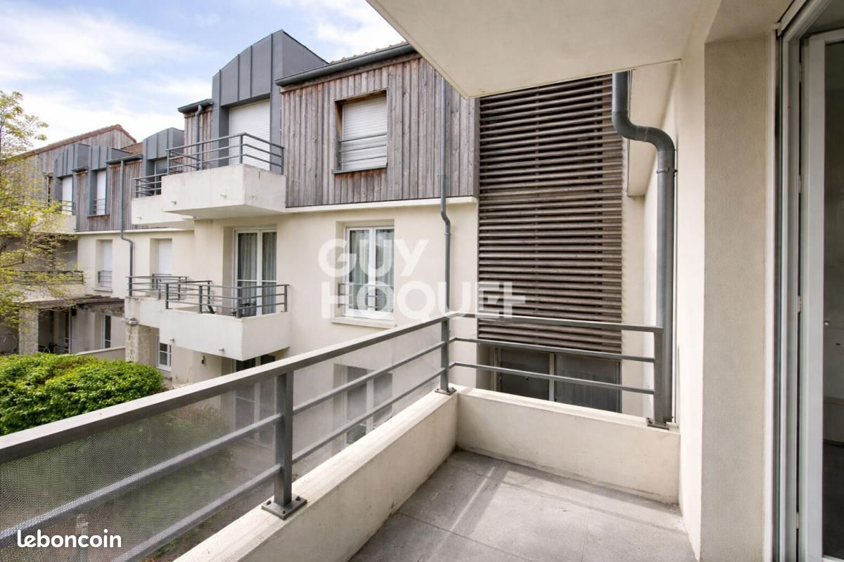 Appartement 2 pièces 42 m² · à Brie-Comte-Robert · 42 m² · 150 000 €