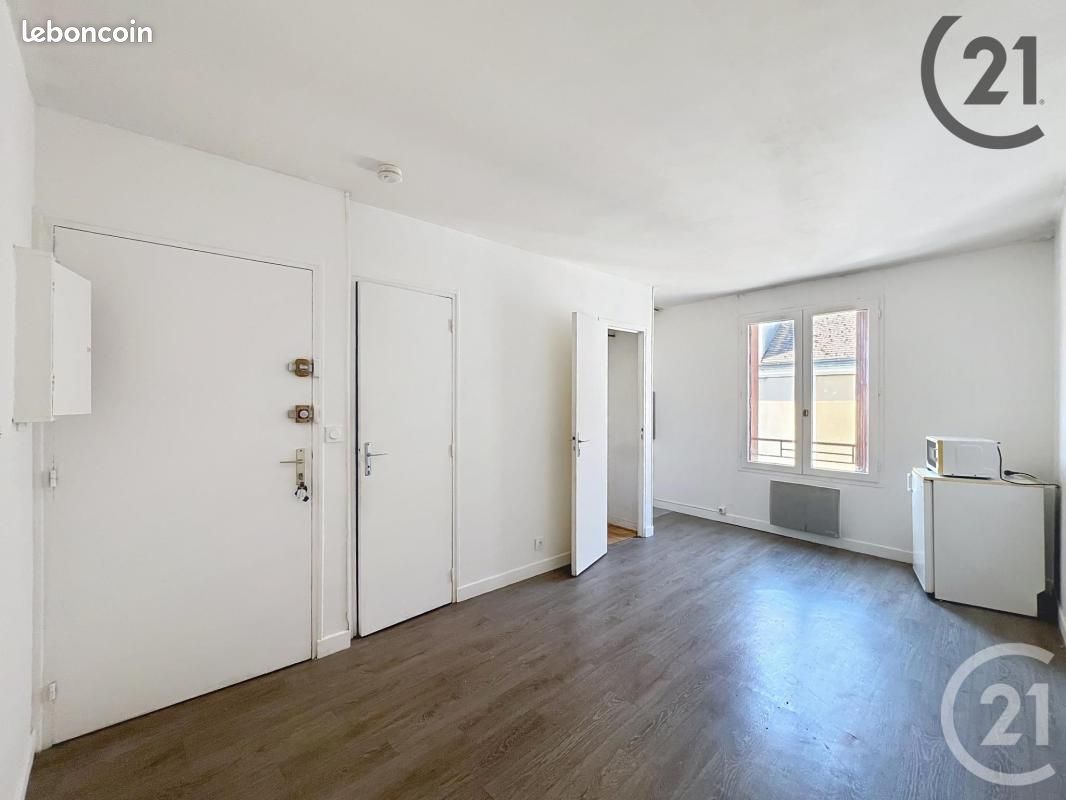 Appartement 1 pièce 18 m² · à Melun · 18 m² · 472 €/mois