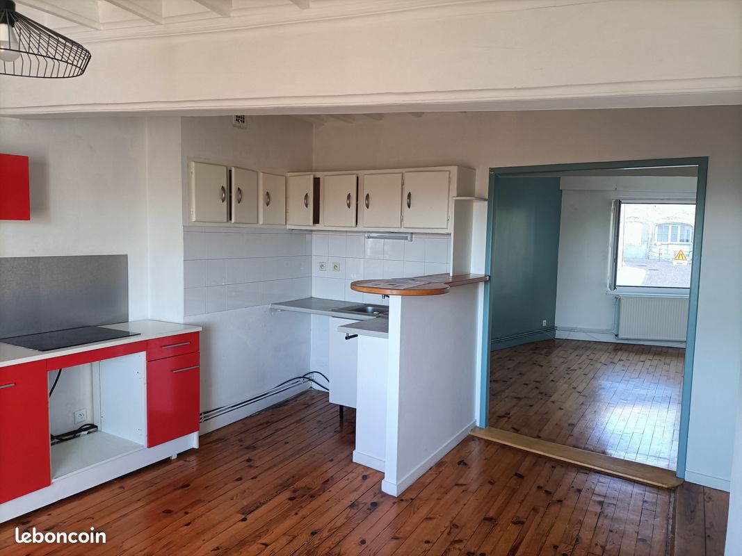 Appartement 2 pièces 60 m² · à Saint-Galmier · 60 m² · 480 €/mois