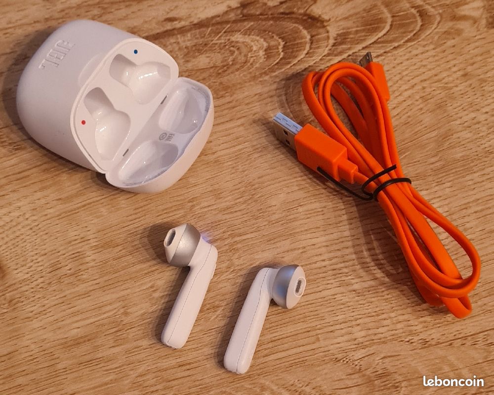 Écouteur JBL blanc (image 1)