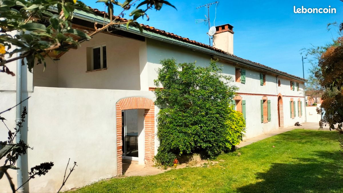 Maison 8 pièces 240 m² · à Villematier · 240 m² · 400 000 €