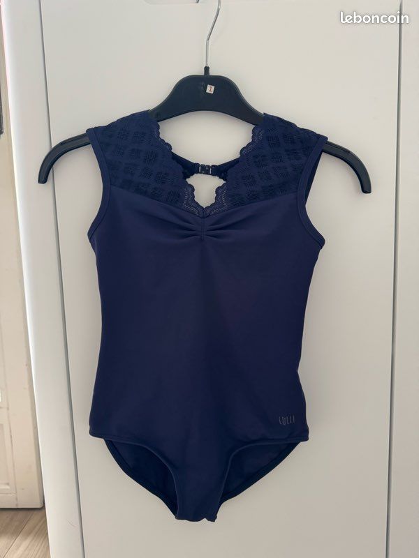 Justaucorps avec dentelle 10/11 ans Lulli Dancewear (image 1)