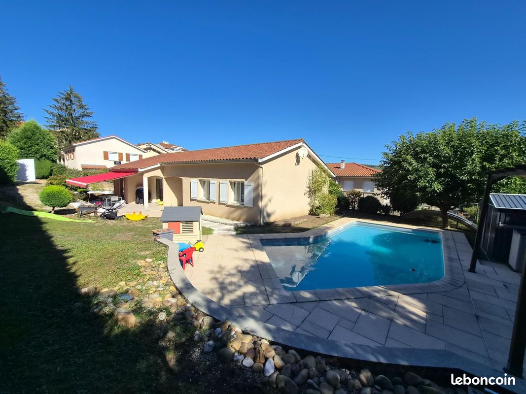 Maison 5 pièces 122 m² · à Roche-la-Molière · 122 m² · 369 900 €