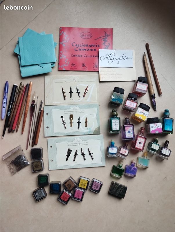 Lot De 15 Bâtons D'Encre De Calligraphie Chinoise Traditionnelle - Couleurs Variées