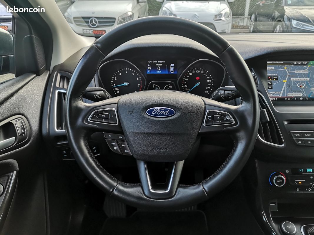 FORD Focus 1.0 SCTI ECOBOOST 125 TITANIUM (image 10)