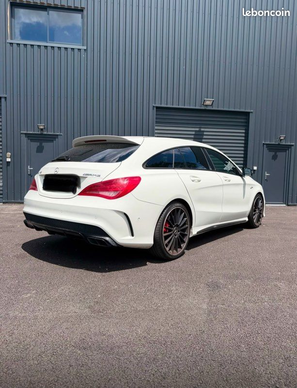 Mercedes CLA 45 AMG Shooting Brake 4Matic Speedshift (image 1)