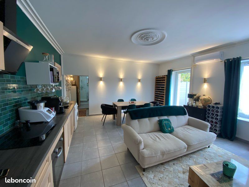 Appartement 2 pièces 47 m² · à Chaponost · 47 m² · 250 000 €