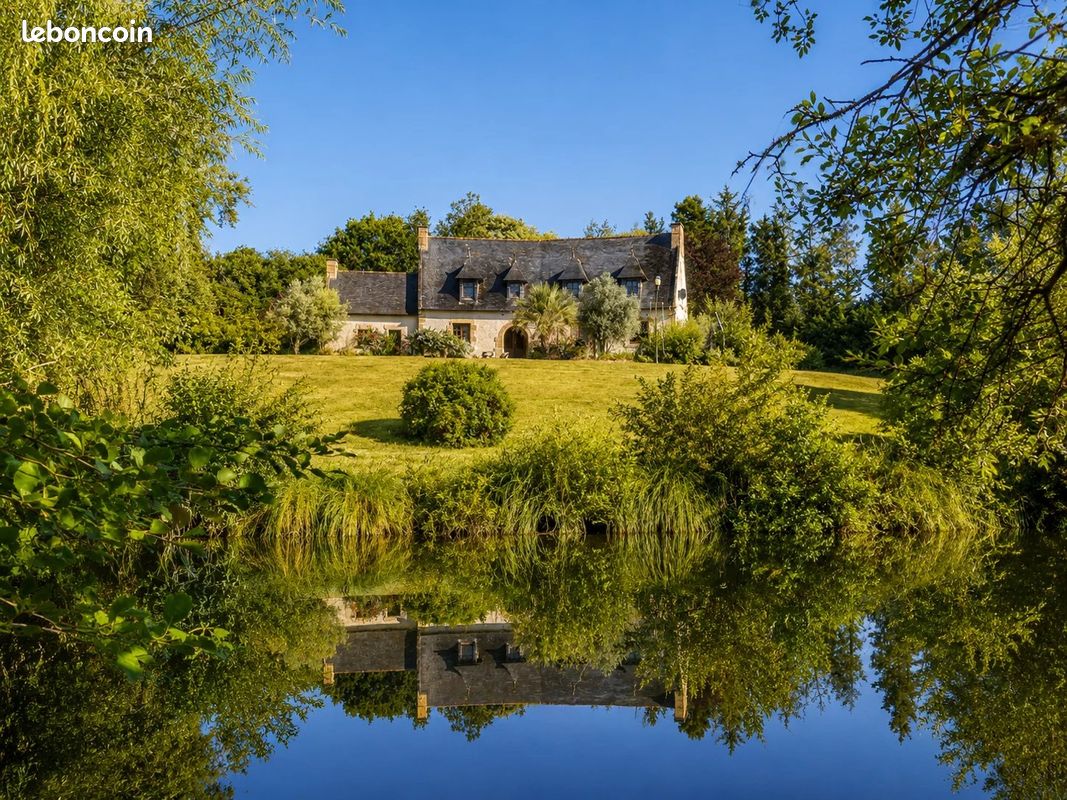 Maison 5 pièces 232 m² · à Bégard · 232 m² · 399 900 €