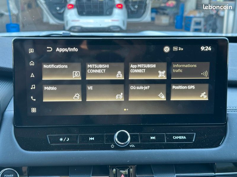 Mitsubishi Outlander PHEV Instyle 4WD (image 15)