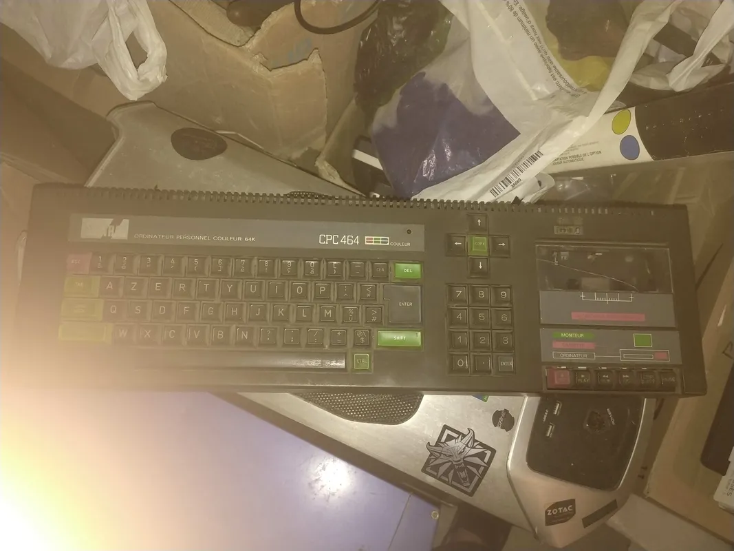 [Trouvé] Amstrad CPC464 avec adaptateur péritel  9c18ddf2584316440b7c6eab1dcf30cf3eab5ec0