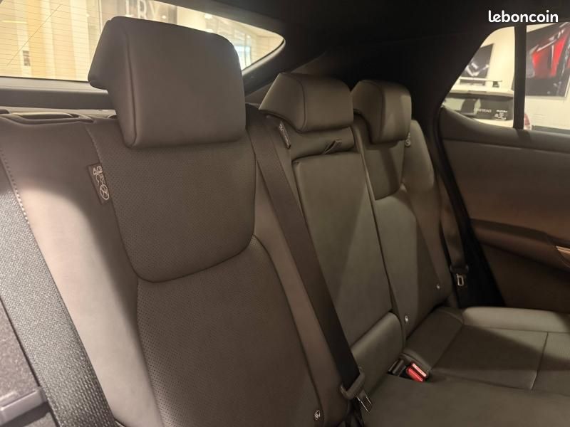 Lexus RZ 350e Luxe MC26 (image 16)