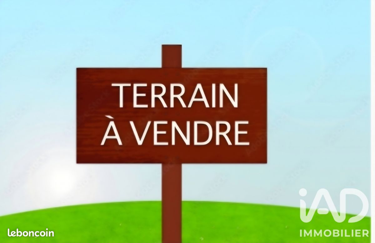 Terrain 1378 m² · à Plumaudan · 1 378 m² · 76 000 €
