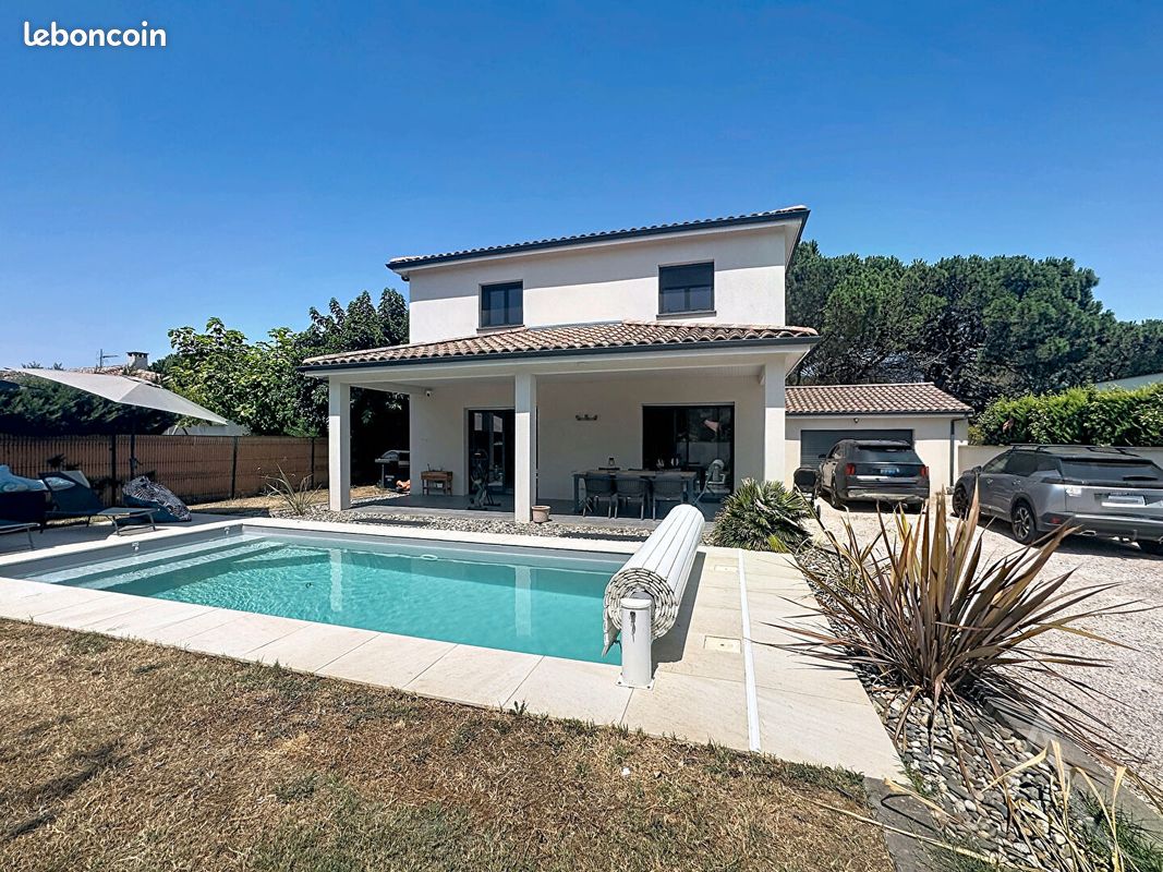 Maison 5 pièces 138 m² · à Tournefeuille · 138 m² · 2 490 €