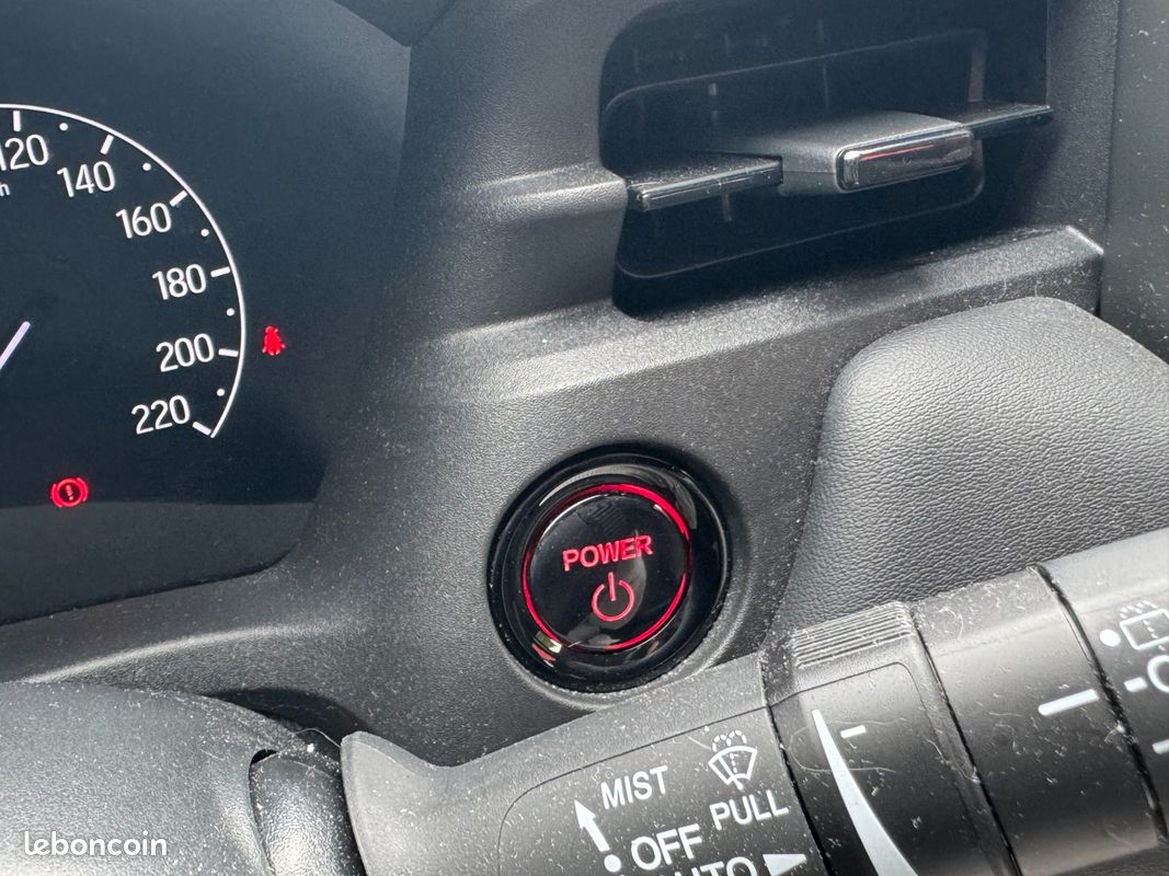 HONDA HR-V E:HEV 1.5 i-MMD Advance ENTRETIEN COMPLET HONDA/ CAMERA DE RECUL/ SIEGES ET VOLANT CHAUFFANTS/ APPLE CAR P (image 23)