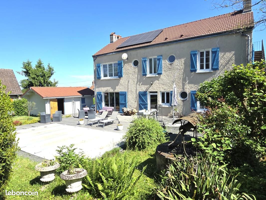 Maison 6 pièces 170 m² · à Montceau-les-Mines · 170 m² · 275 000 €