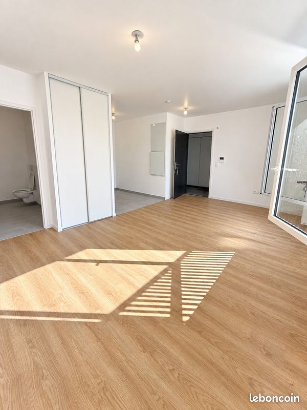 Appartement 1 pièce 29 m² · à Saint-Denis · 29 m² · 243 300 €