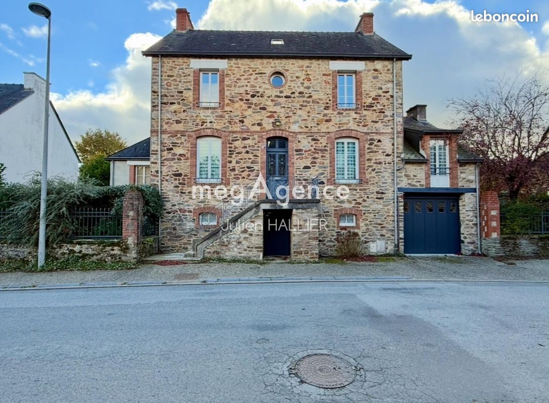 Maison 8 pièces 153 m² · à Malestroit · 153 m² · 444 990 €