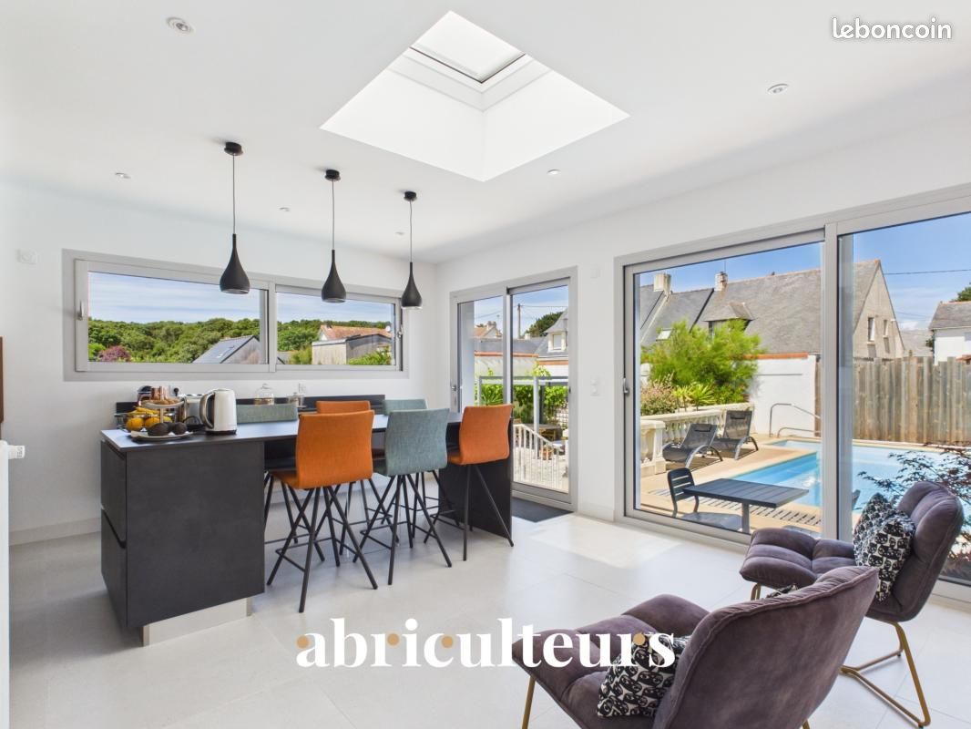 Maison 6 pièces 141 m² (image 1)
