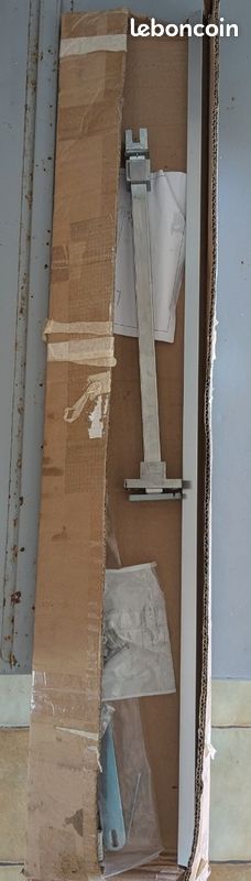 Barre de stabilisation pour paroi de douche (image 1)