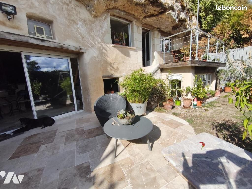 Maison 4 pièces 101 m² · à Saint-Étienne-de-Chigny · 101 m² · 209 945 €