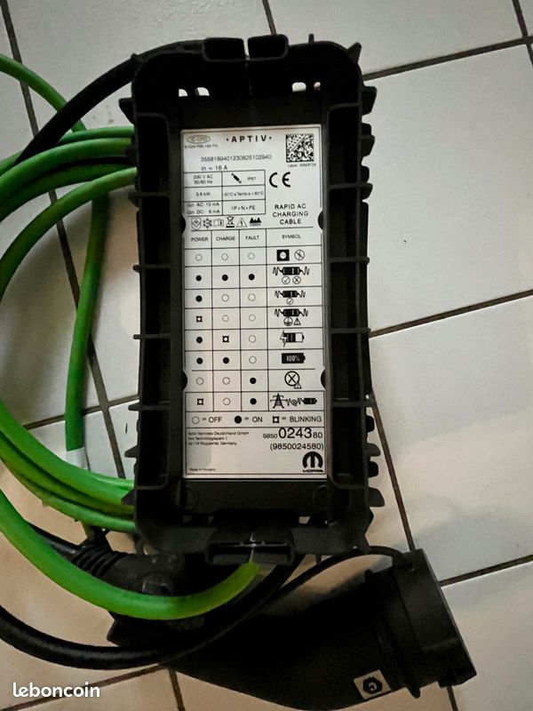 Chargeur de voiture électrique - d’origine Peugeot - 16A - NEUF (image 3)