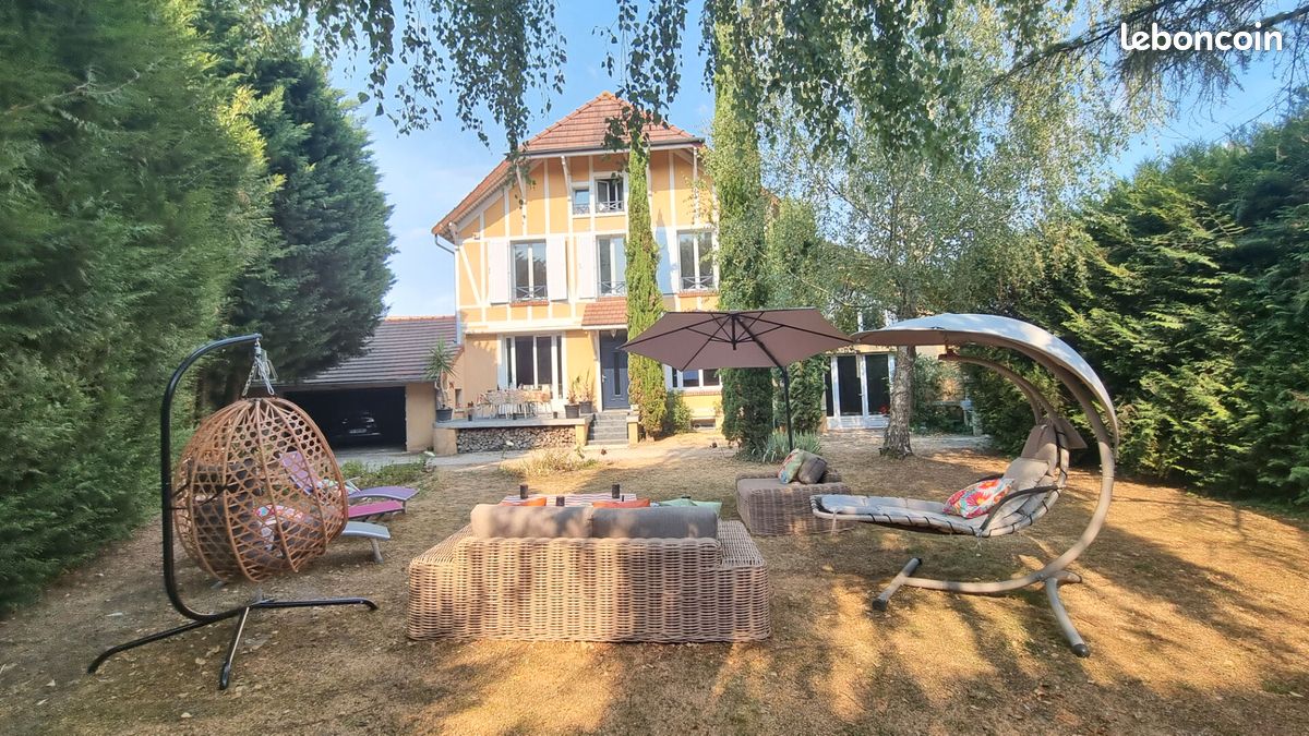 Maison 6 pièces 145 m² · à Brunoy · 145 m² · 549 000 €