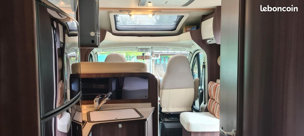 Camping car burstner fifty five 55-annee 2015 (image 8)
