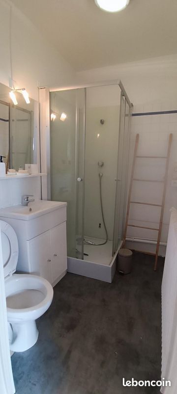 Studio 1 pièce 27 m² (image 2)