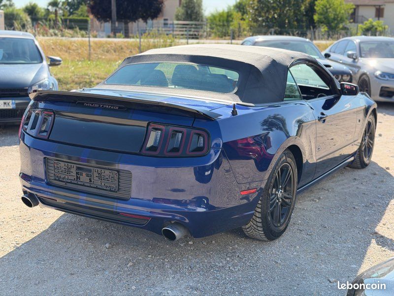Ford Mustang Cabriolet 3.7i V6 307cv BVA 2014 (image 4)