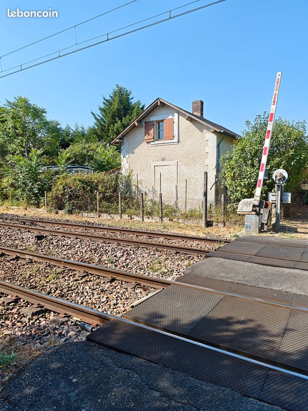 Maison 3 pièces 65 m² · à Foëcy · 65 m² · 29 900 €