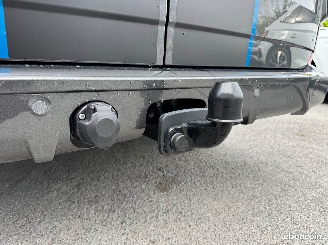 Ford TRANSIT CUSTOM 320 L2H1 2.0 TDCI 170CH BVA8 SPORT / 2 PORTES LATERALES / GARANTIE 5 ANS (image 17)