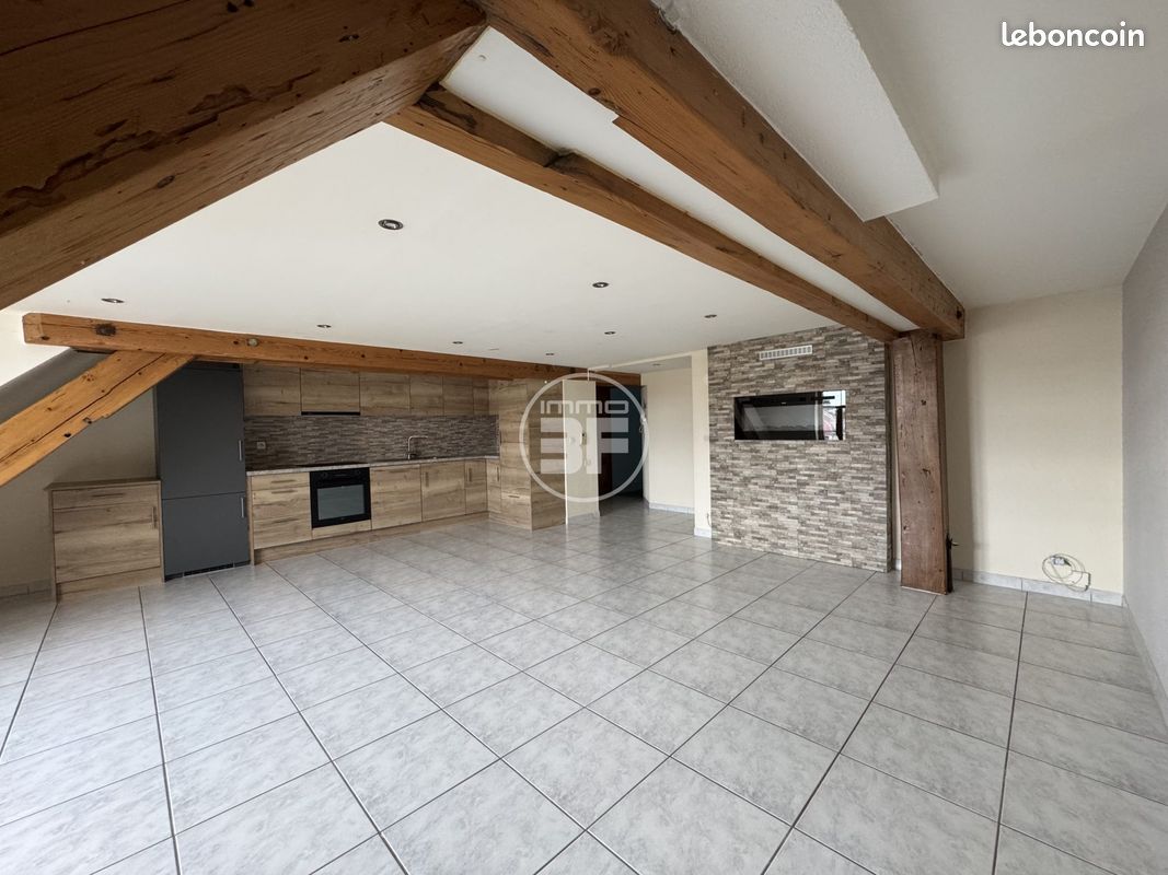 Appartement 3 pièces 89 m² · à Huningue · 88,9 m² · 1 100 €/mois