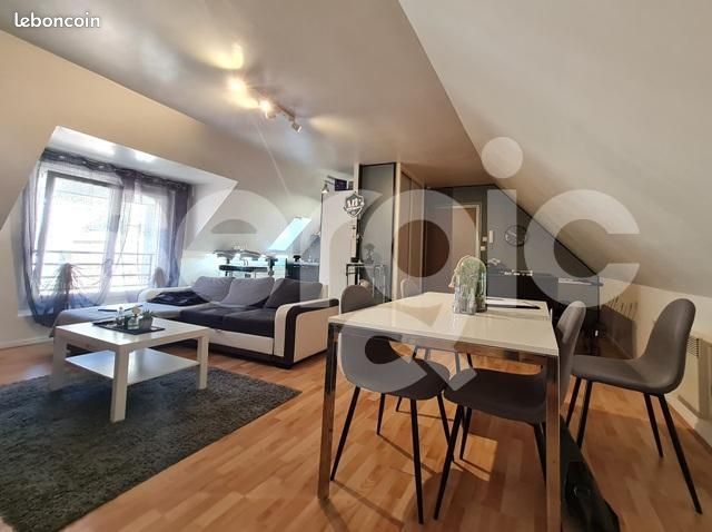 Appartement 2 pièces 45 m² · à Douai · 45 m² · 670 €