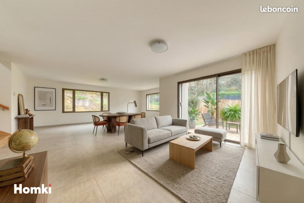 Maison 6 pièces 147 m² · à Sainte-Foy-lès-Lyon · 147 m² · 659 000 €
