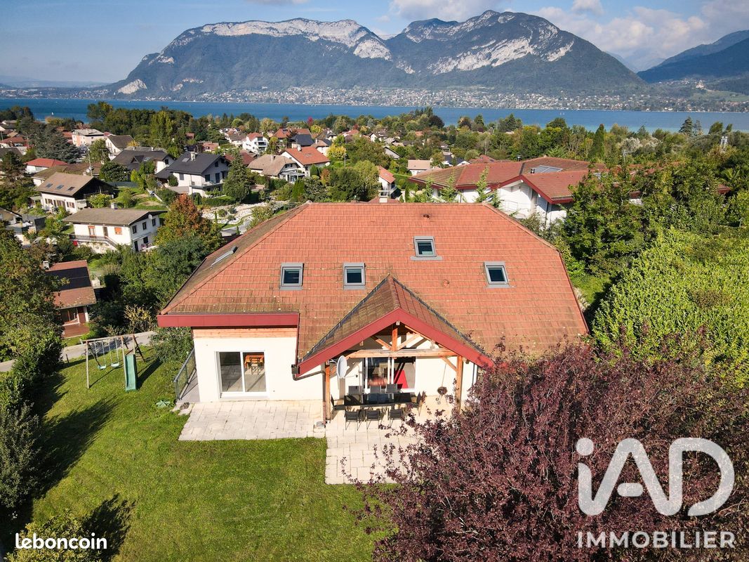Maison 8 pièces 223 m² · à Sevrier · 223 m² · 900 000 €
