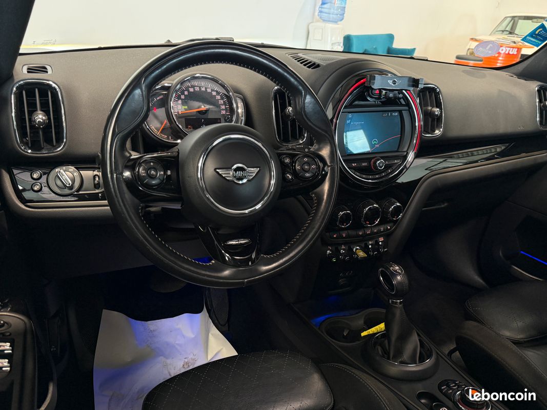 Mini Countryman ( F60 ) 1.5i Hybrid 224 ch All4 Chili / Toit Ouvrant / Harman Kardon / Caméra (image 4)