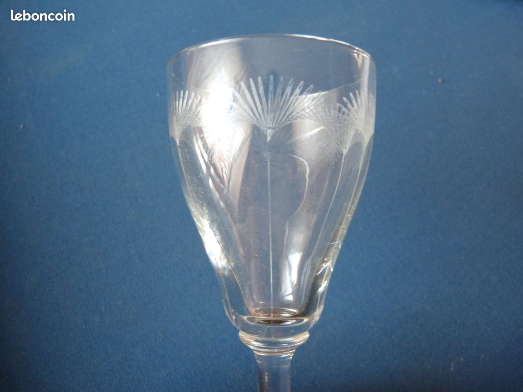 Lot de 6 verres à liqueur anciens , verres à pied (image 2)